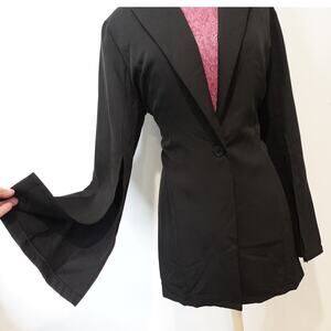 Black Slit Bell Sleeve Blazer size XL NWT